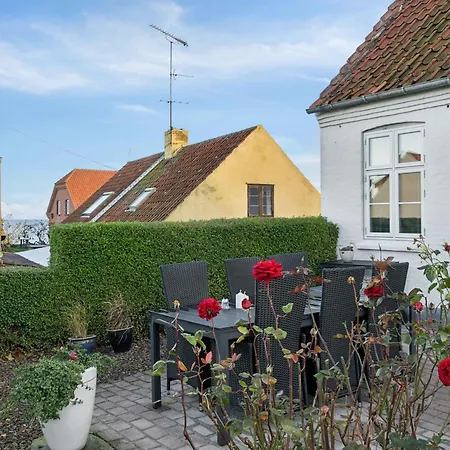 Harborside With Terrace Bike Shed