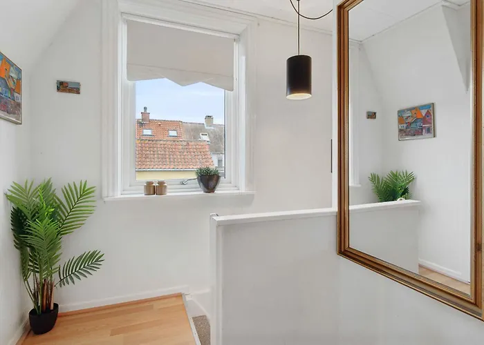 Harborside With Terrace Bike Shed Apartment *